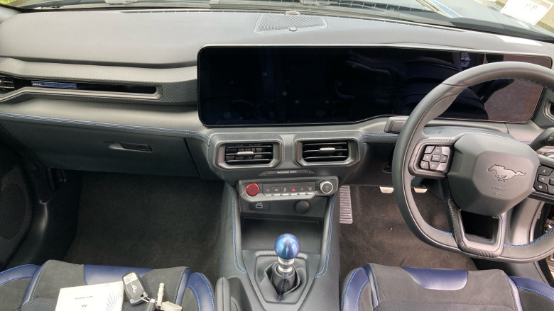 Ford Mustang 5.0 V8 Dark Horse 2dr Petrol Coupe